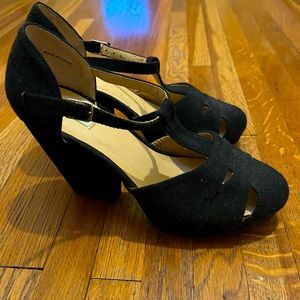 Urban Outfitters high heels